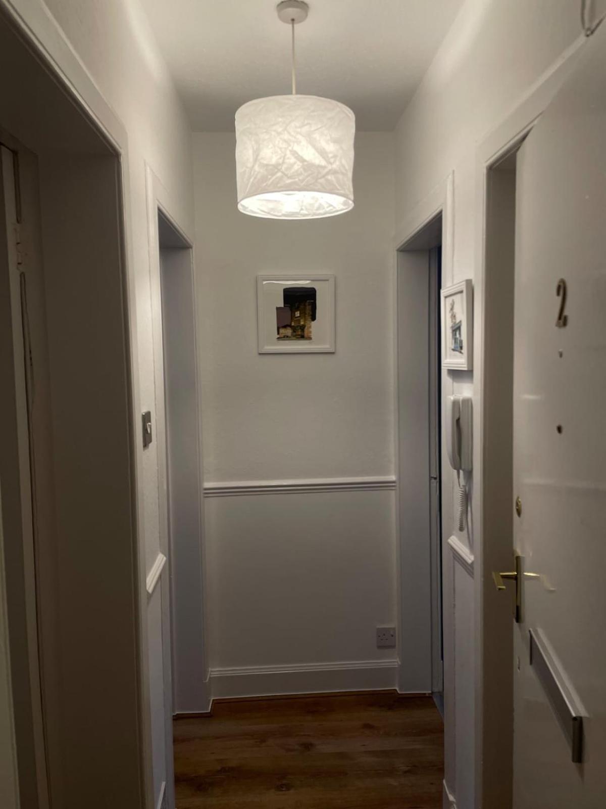 Cozy Flat In The Heart Of Leith Edimburgo Exterior foto